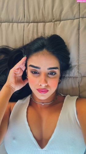 Annamaria Dore  - Image