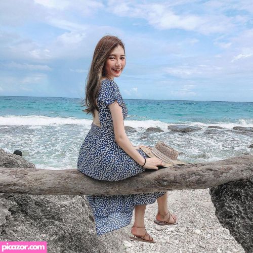 Chloe Lin  - Image