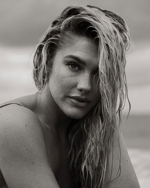holly-james photo #4 photo n 4