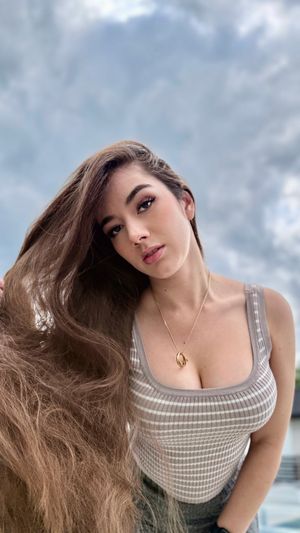 Miss Mikkaa - Thumb