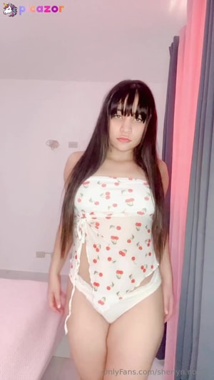 sherlyn-noelia video #528 photo n 528