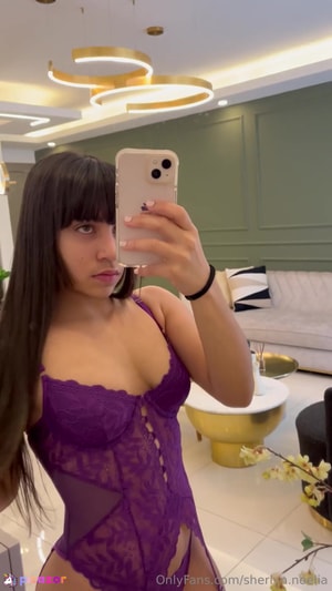 sherlyn-noelia video #504 photo n 504