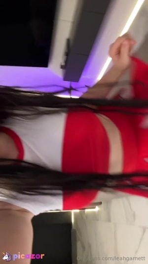 leah-garnett video #53 photo n 53