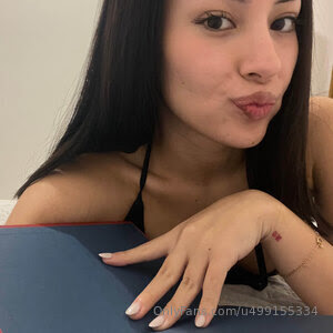 petiteava - Thumb