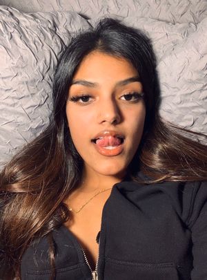 Lolachanel777 - Thumb