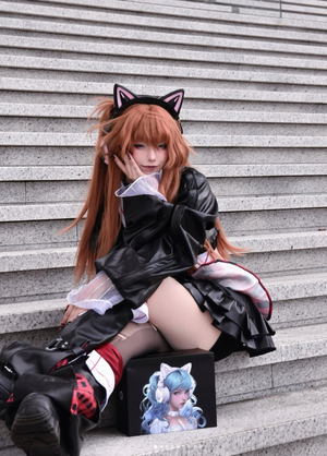 Jellyfish.coser - jellyfishcoser - Lin - Thumb