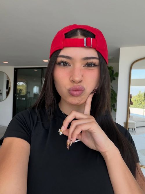 girls - Image