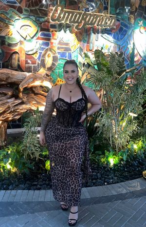 Melissa Rojas - Thumb