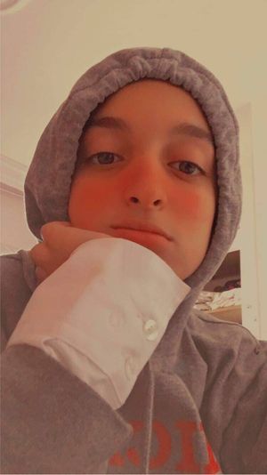 nada - Thumb