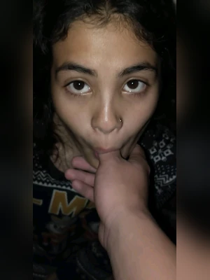 Aditi Arya - Thumb