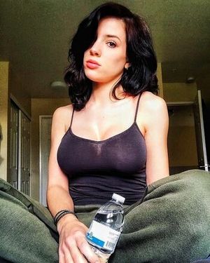 SavySummer - Thumb