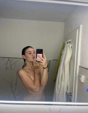 userposts/6a9c7fbb78c12ed9342f6519 photo #5 photo n 5