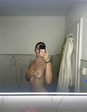 userposts/6a9c7fbb78c12ed9342f6519 photo #4 photo n 4